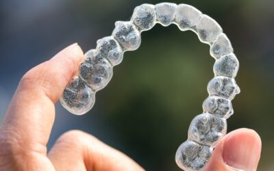What Do Invisalign Retainers Look Like: Advice and Care Tips